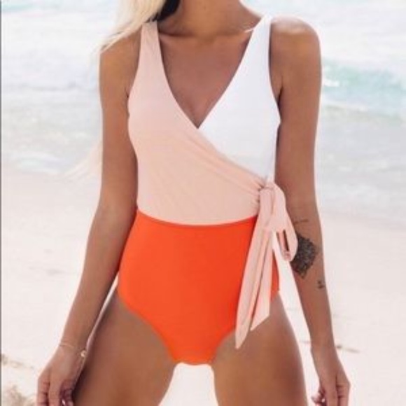 Cupshe Other - NWT Cupshe Color Block White Orange Peach Swim